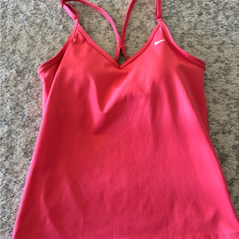 Nike Women's Vibrant Pink Workout Tank